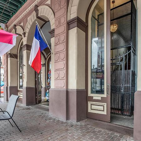 Historic Strand Lofts By 3Rd Coast Getaways Apartment Galveston Bagian luar foto